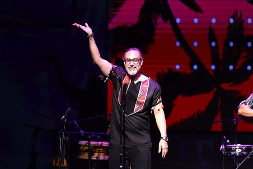 گروه لیان به سرپرستی محسن شریفیان در هفتمین نمایشگاه ایرانکازمتیکا روی صحنه میرود